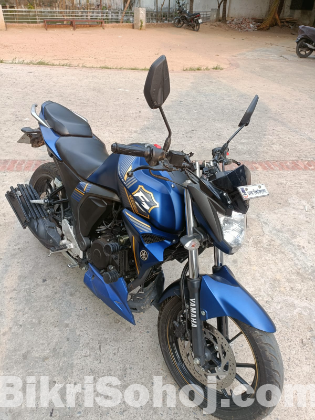 Yamaha fzs v2